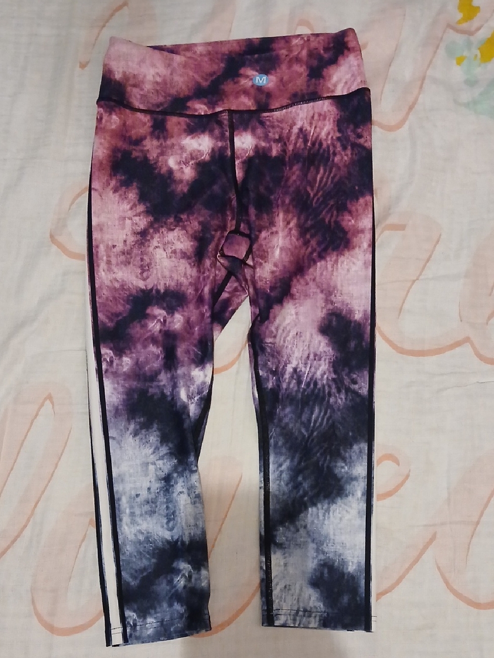 Ladies FILA Sport Size Medium Tie-Dye Cropped Leggings 💗